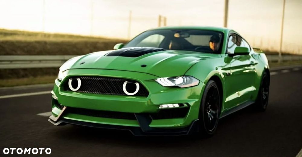 Ford Mustang - 1
