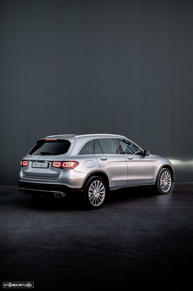 Mercedes-Benz GLC 300 de 4Matic 9G-TRONIC AMG Line - 3