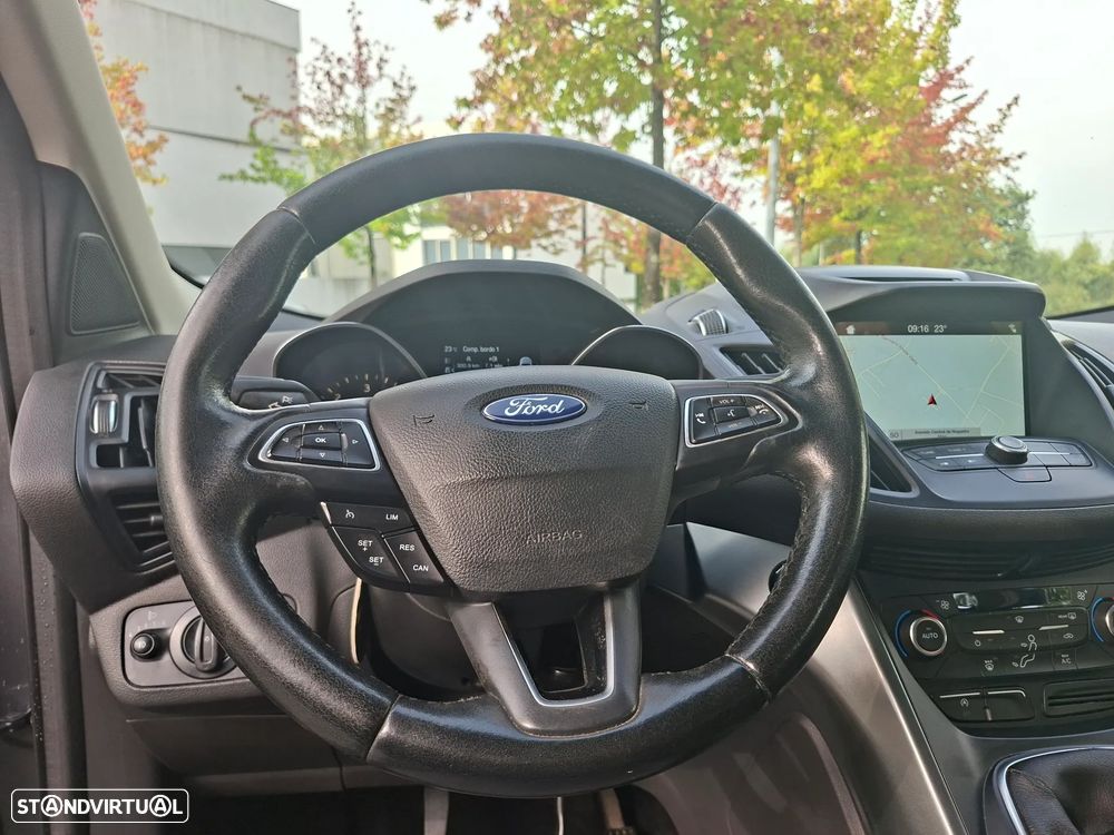 Ford Kuga - 12