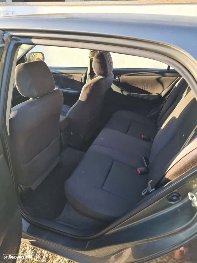 Toyota Corolla 1.4 D-4D Sol - 6