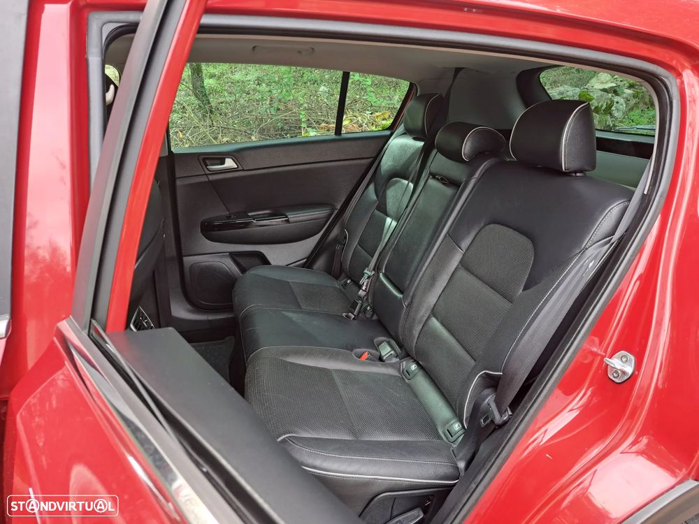 Kia Sportage 1.7 CRDI ISG Xtra Edition - 37