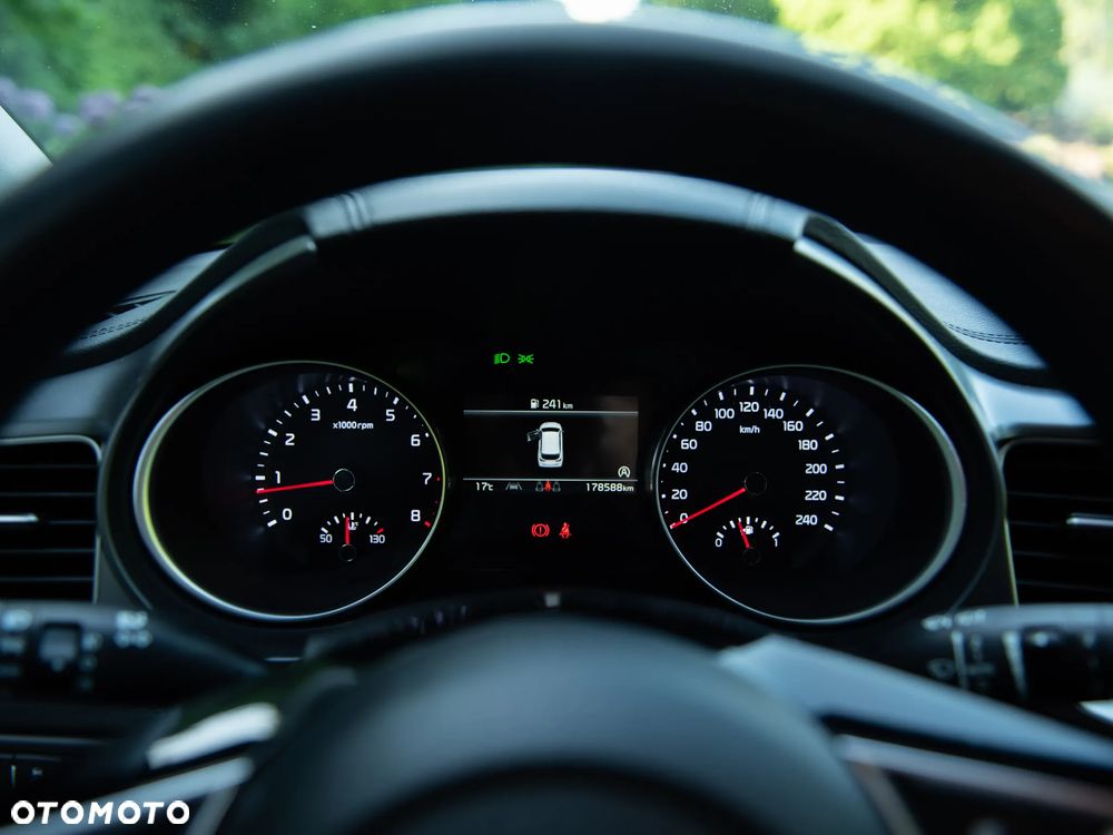 Kia Ceed 1.5 T-GDI M - 25