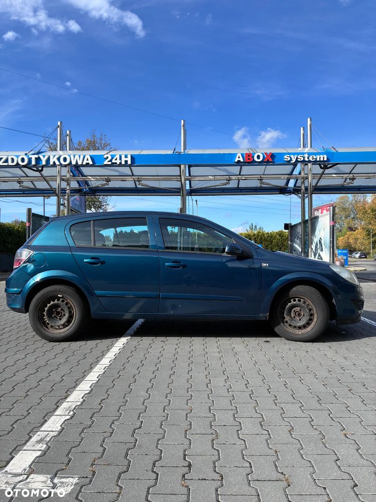 Opel Astra 2007 photo 3