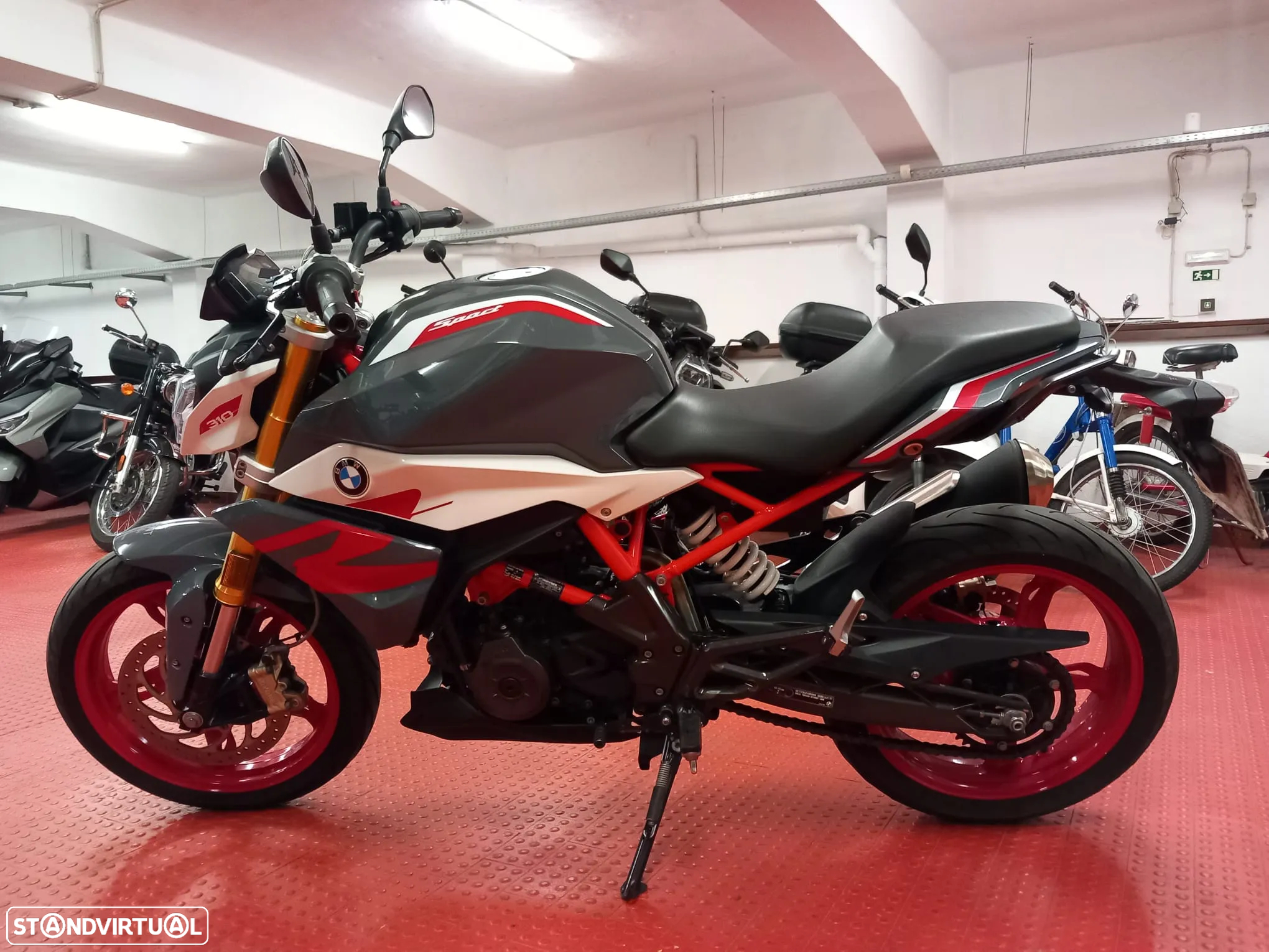 BMW G 310 R 2022 - 2