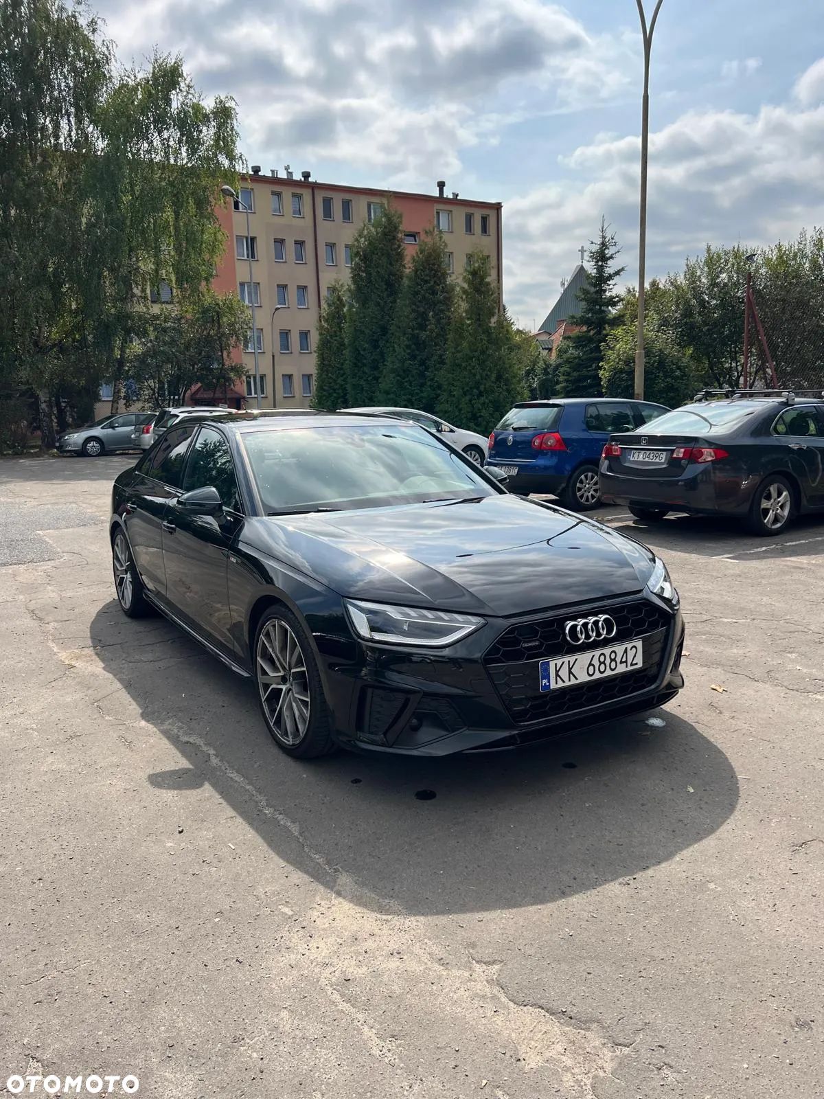 Audi A4 - 1