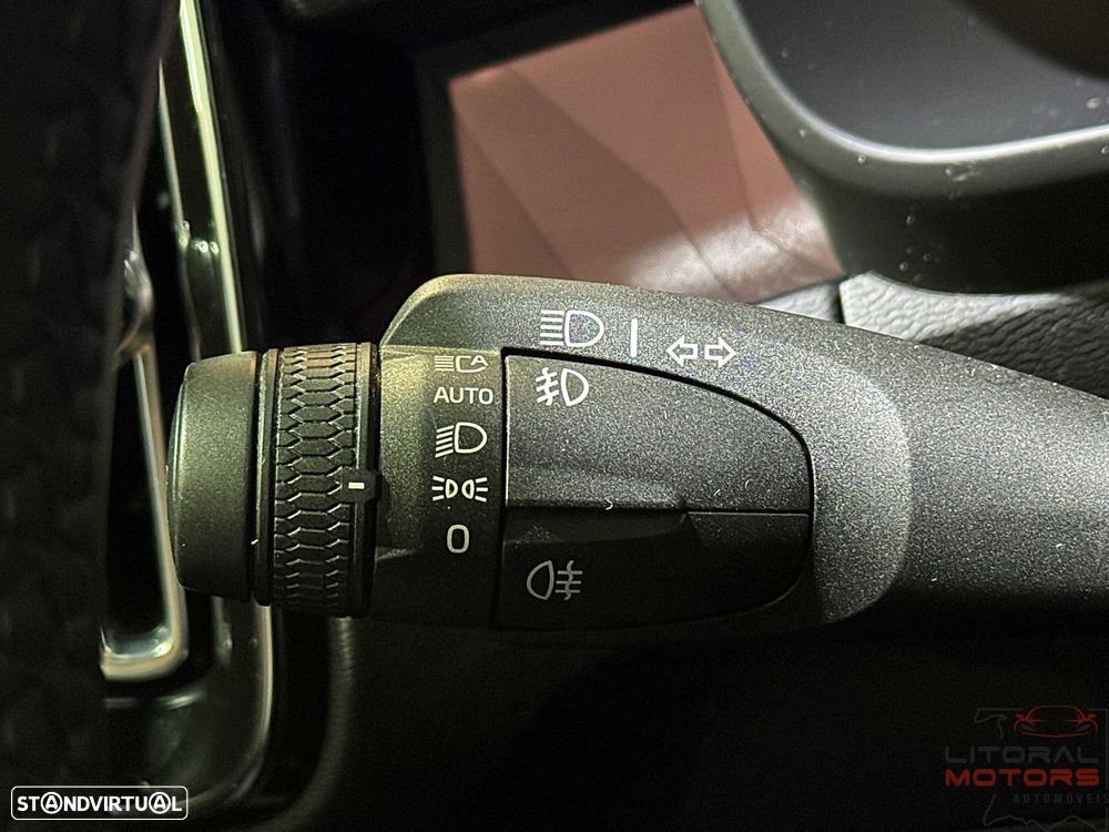 Volvo XC 40 1.5 T4 PHEV Inscription - 24