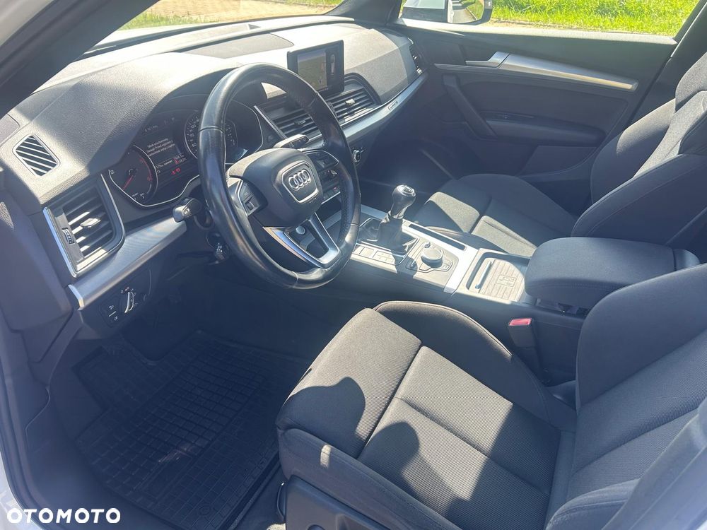 Audi Q5 40 TDI quattro sport - 21