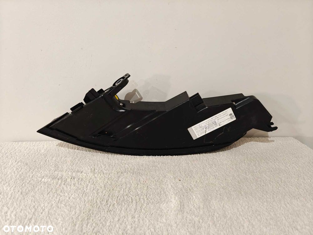 Lampa Lewy Tył LED EXCLUSIVE Porsche Taycan USA - 8