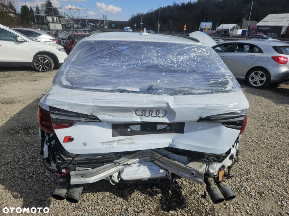Audi S4 Avant 3.0 TFSI quattro tiptronic - 17
