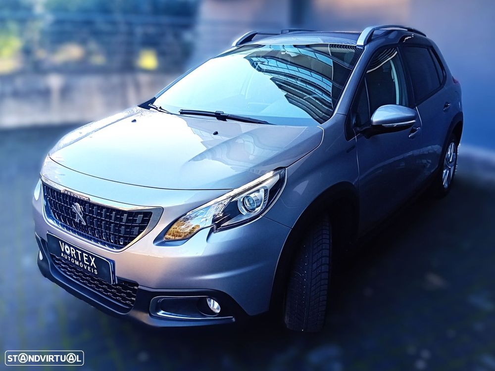 Peugeot 2008 PureTech 130 Stop&Start EAT6 Signature - 4