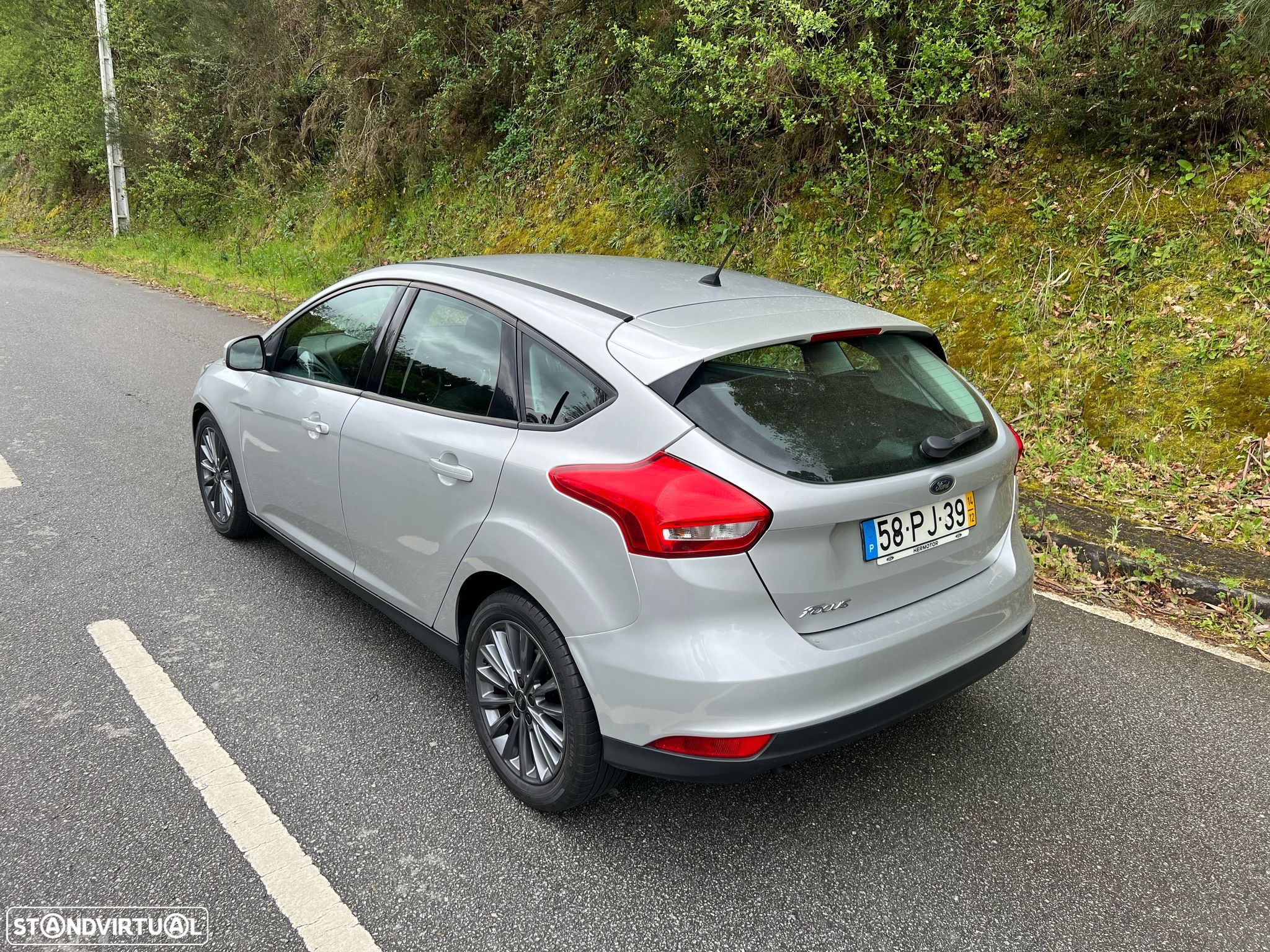 Ford Focus 1.5 TDCi Trend+ - 8