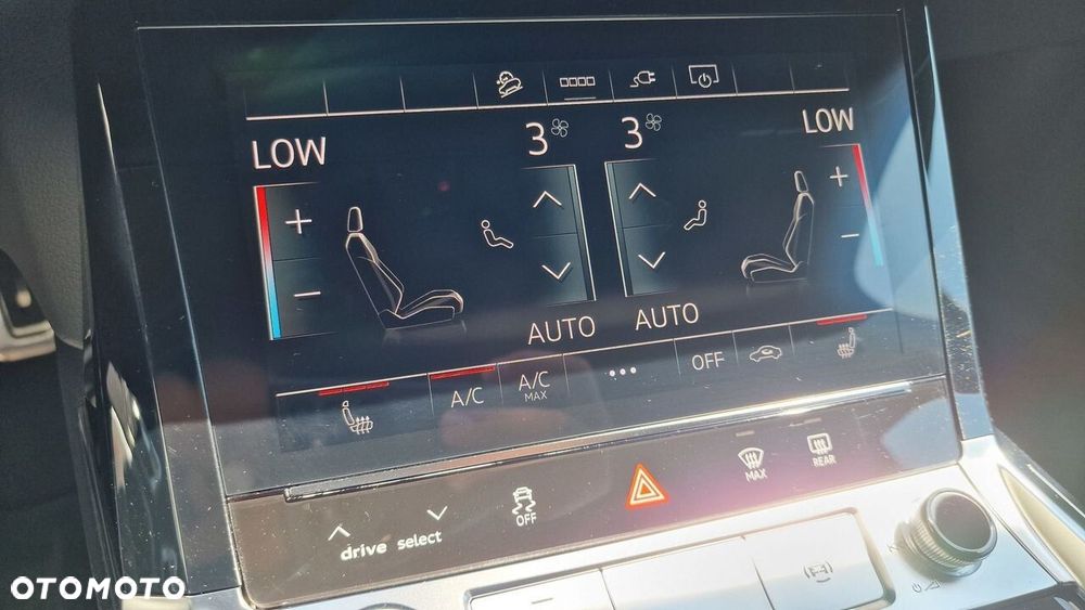 Audi Q8 - 34
