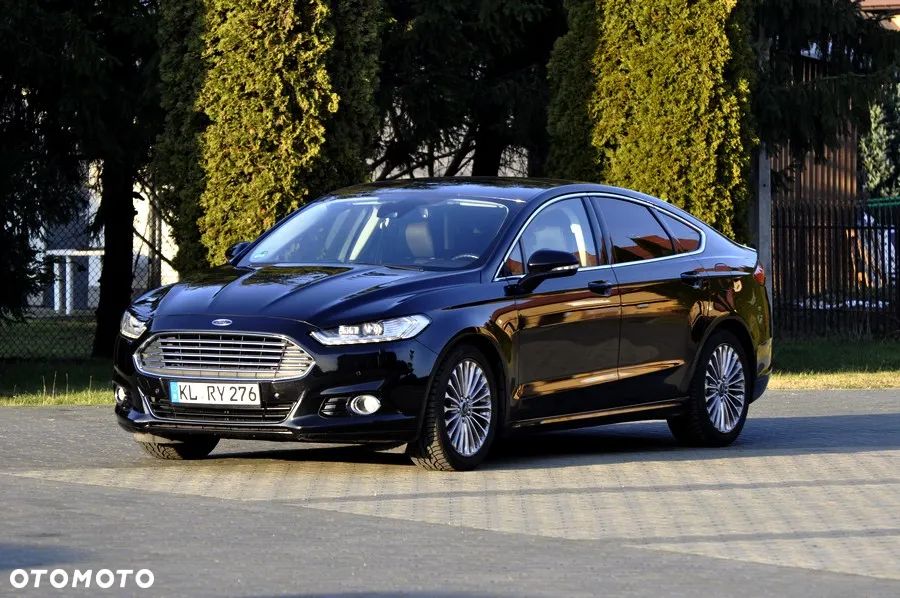 Ford Mondeo 2.0 EcoBoost STart-Stopp Autom Titanium - 3