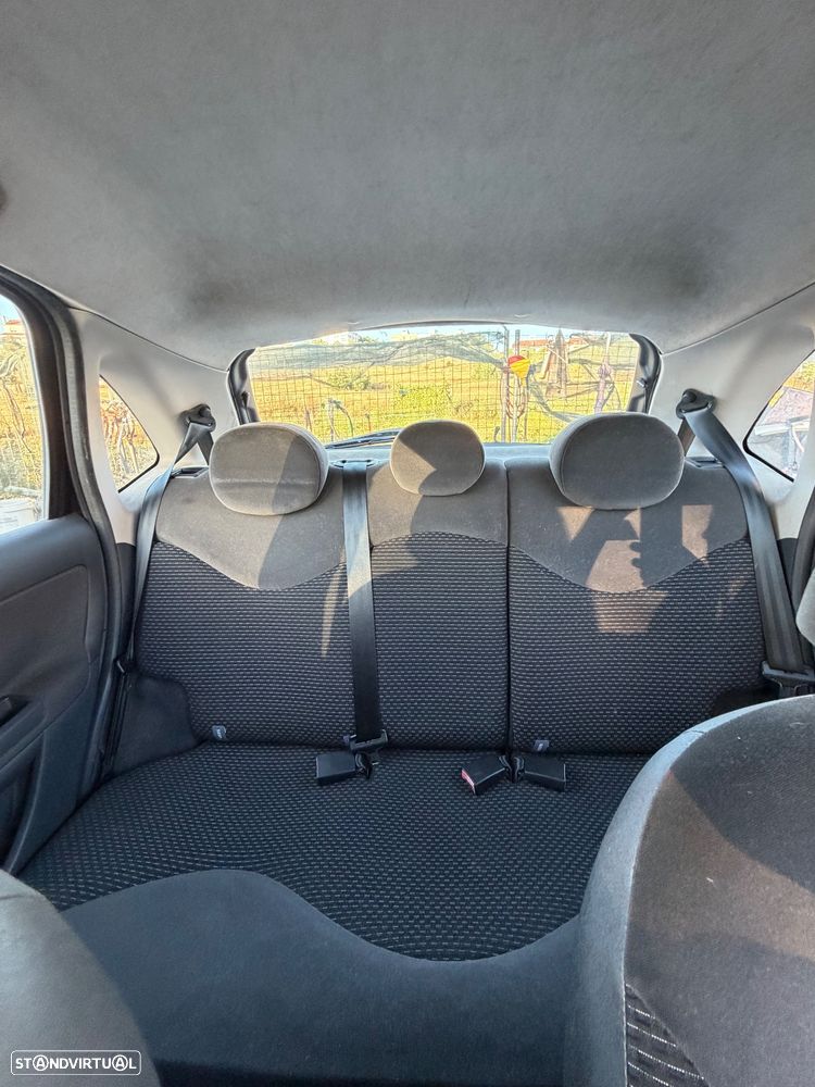 Citroën C3 1.4 HDi Tonic - 6