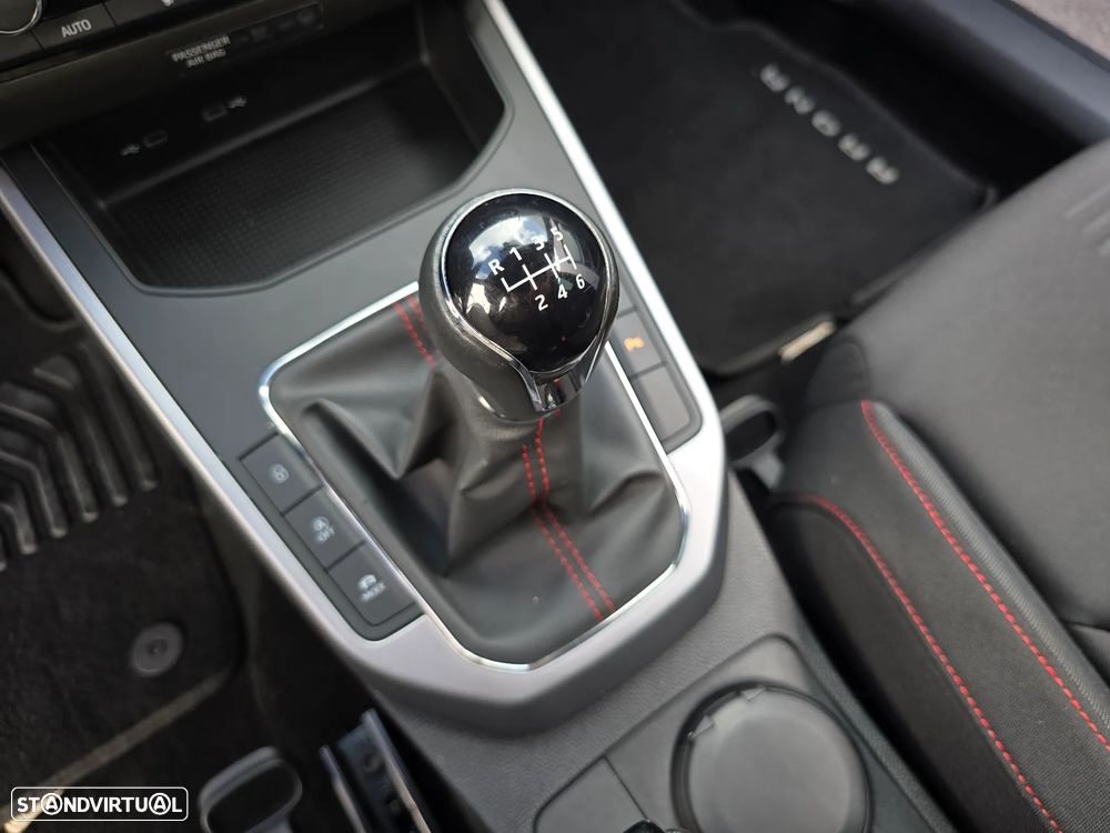 SEAT Arona 1.0 TSI FR - 29