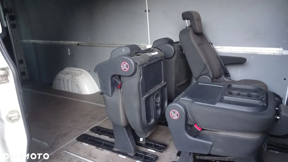 Mercedes-Benz SPRINTER - 36