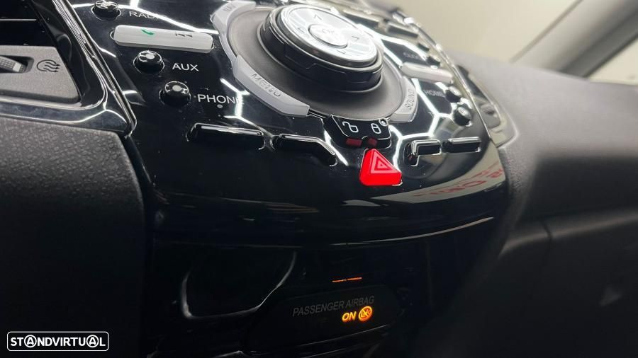 Ford Fiesta 1.5 TDCi Titanium - 34