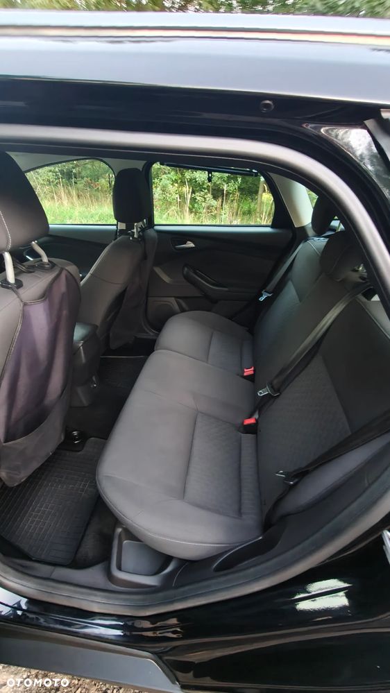 Ford Focus - 12