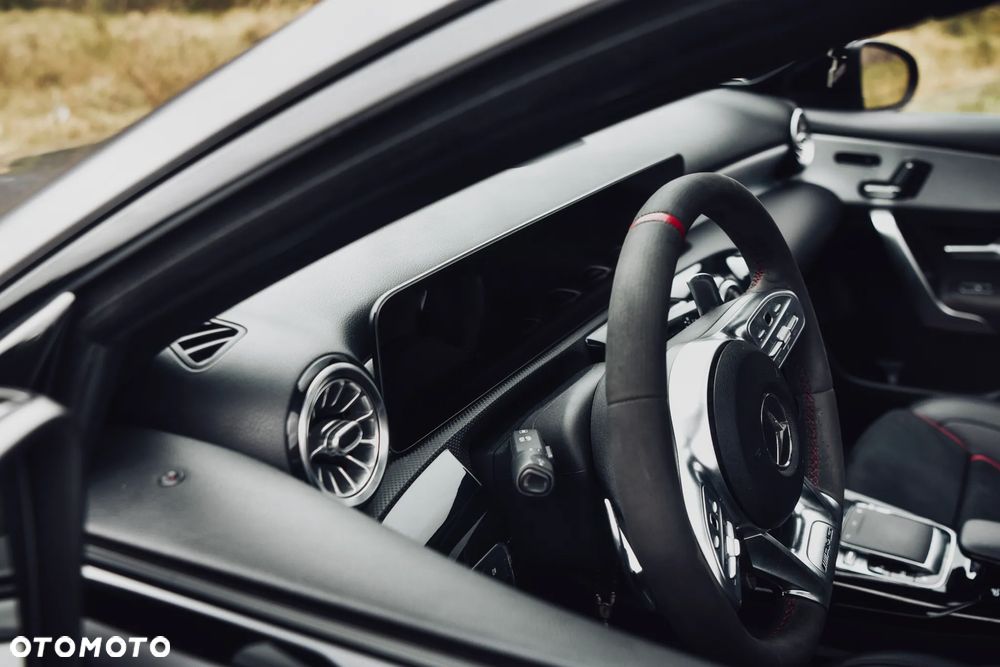Mercedes-Benz Klasa A 45 S AMG 4-Matic 8G-DCT - 16