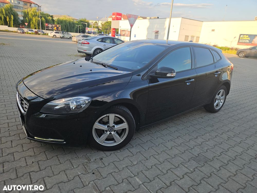 Volvo V40 D2 Aut. Basic - 2