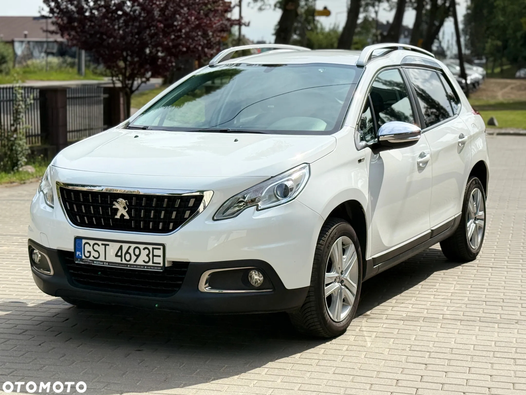 Peugeot 2008 1.6 BlueHDi Style - 8