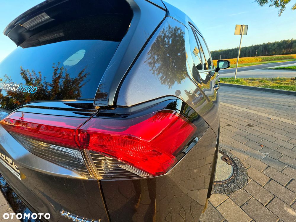 Toyota RAV4 - 9