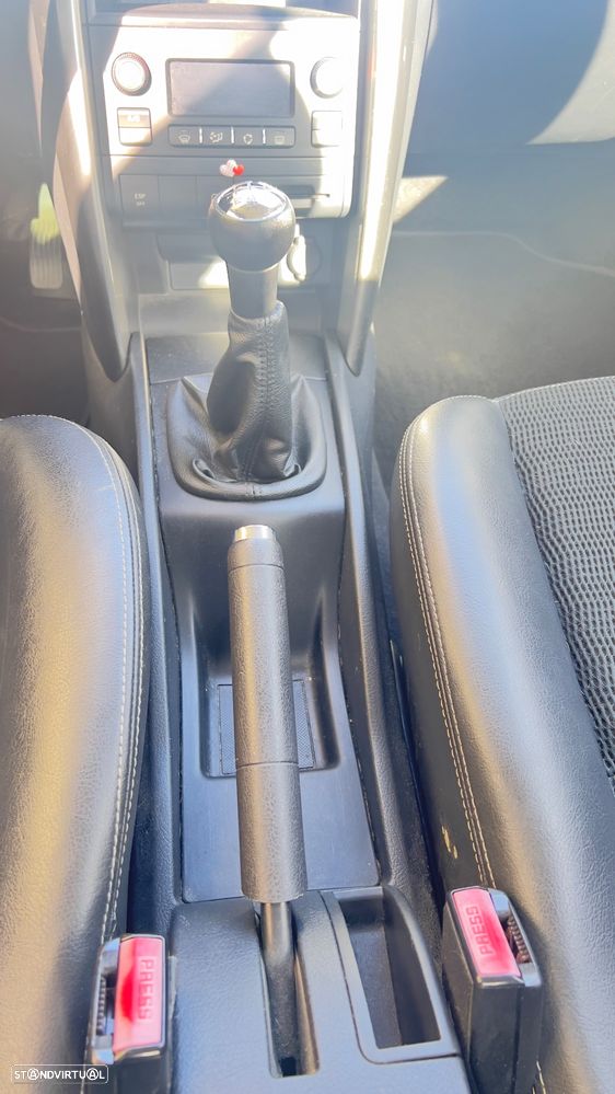 Peugeot 207 1.6 HDi 98g - 12