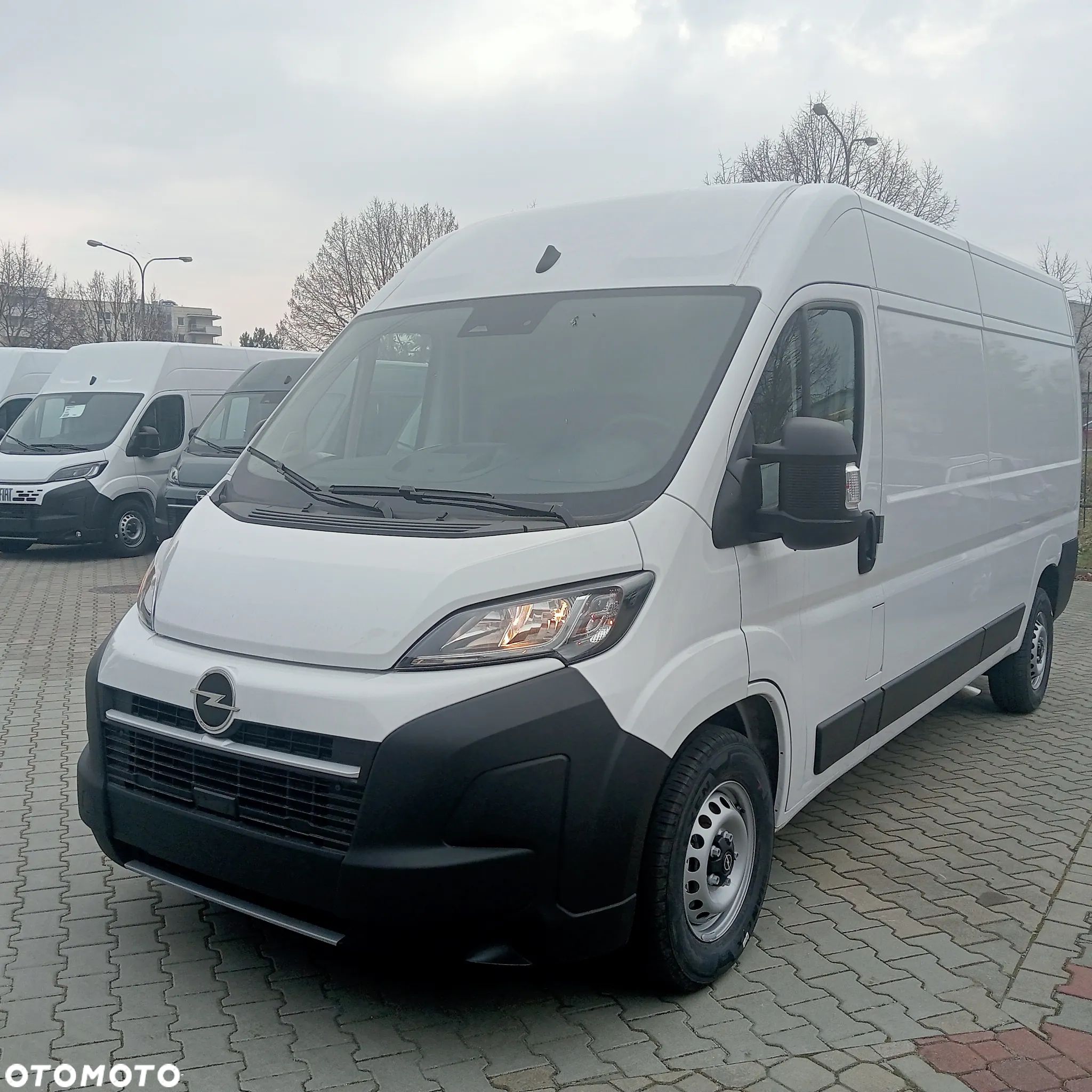 Opel Movano - 1
