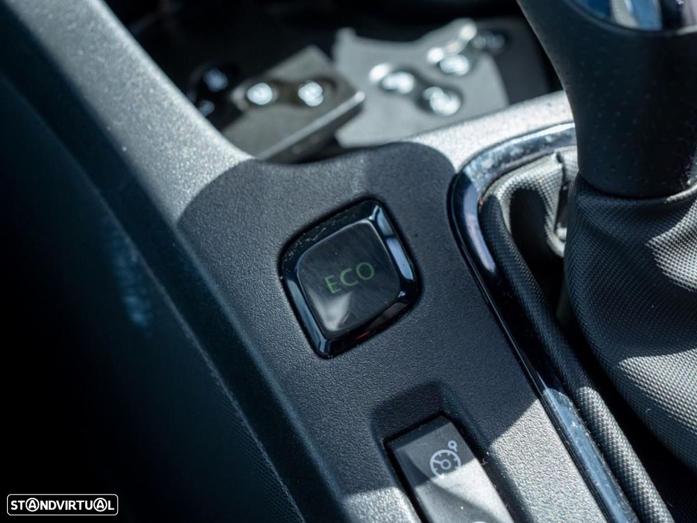 Renault Zoe (c/ Bateria) 41 kwh Intens - 36
