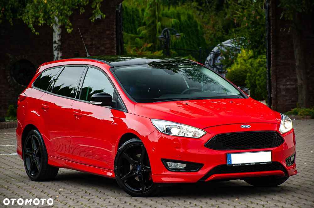 Ford Focus SW 1.5 EcoBoost S&S ST-LINE - 8