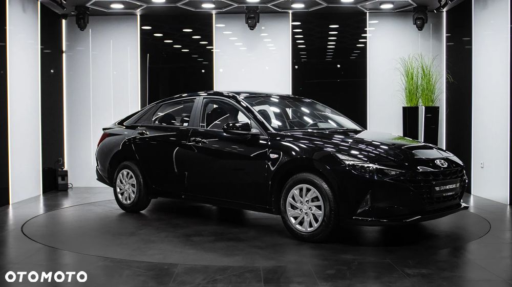 Hyundai Elantra 1.6 Modern - 9