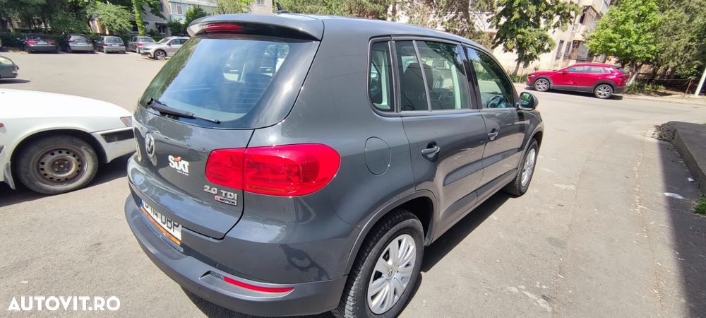 Volkswagen Tiguan - 8