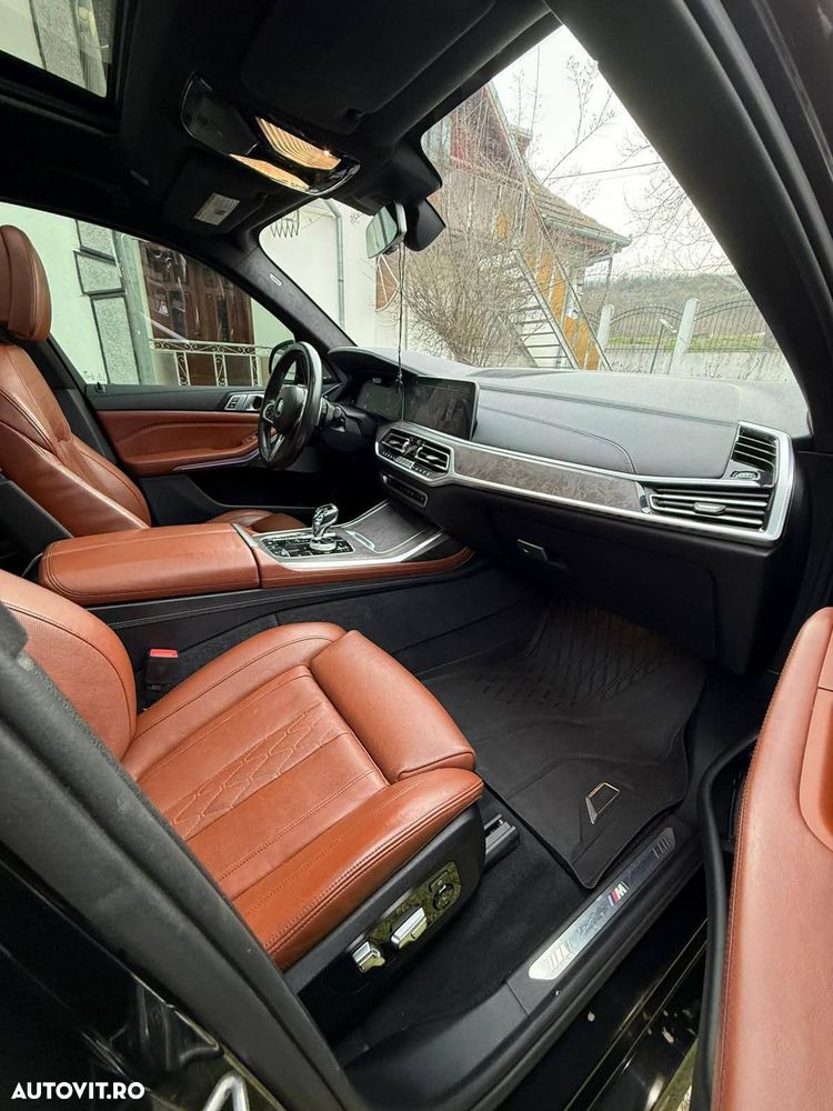 BMW X7 xDrive40i - 13
