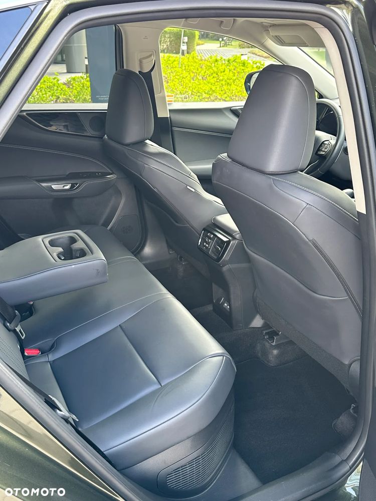 Lexus NX 350h Prestige 2WD - 14