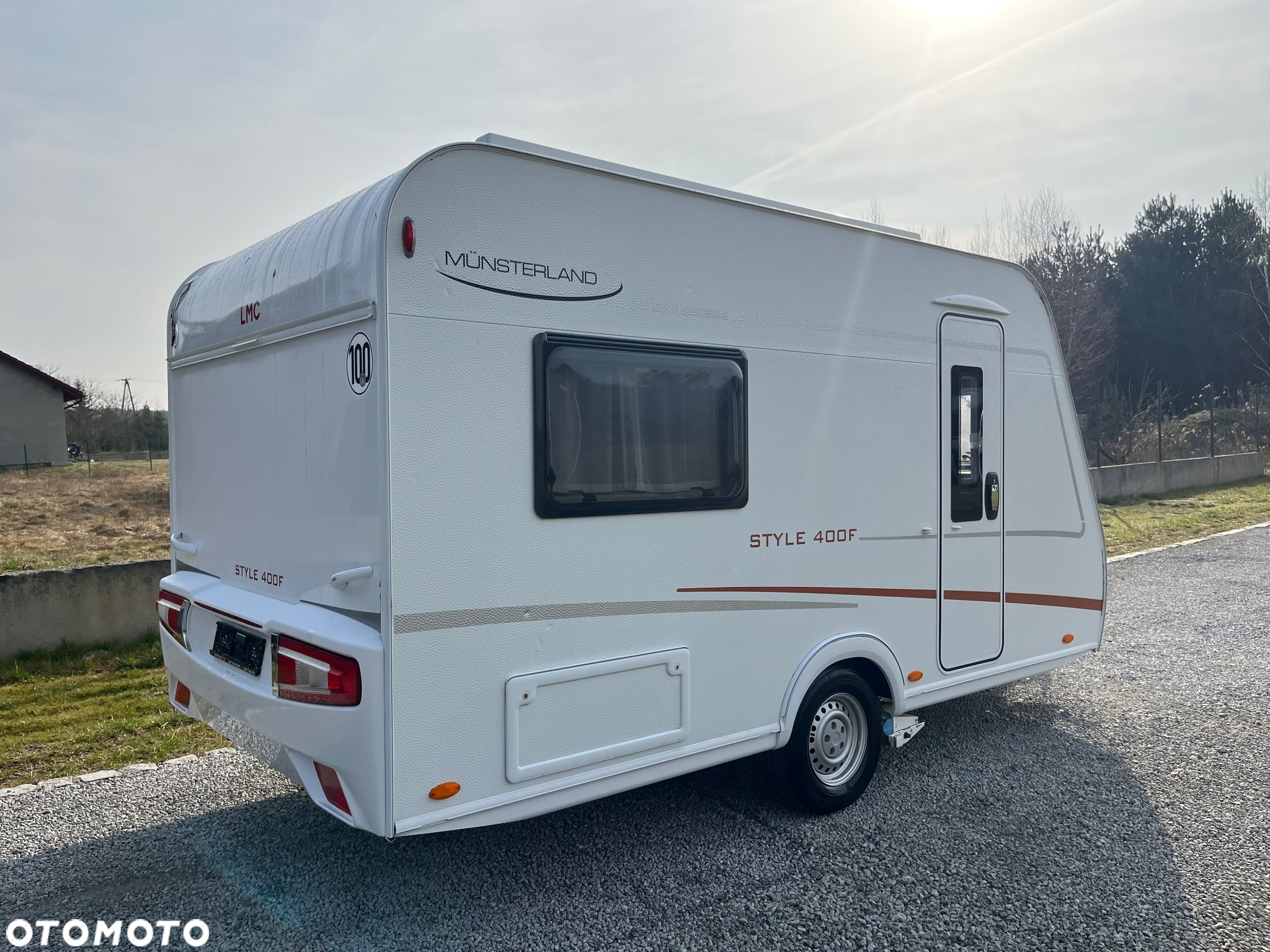 LMC STYLE 400F MUNSTERLAND - 12