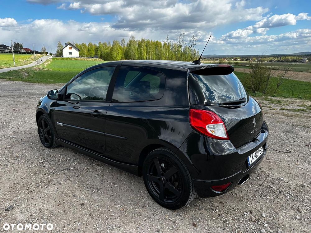 Renault Clio 1.6 16V 130 GT - 7