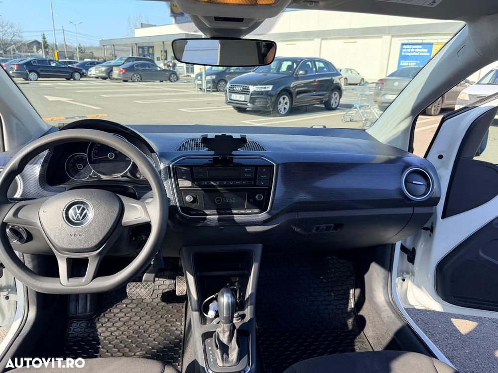 Volkswagen up! - 13