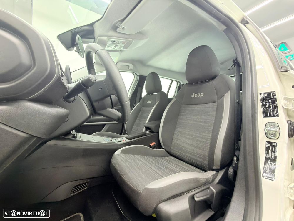 Jeep Avenger 54 kWh Longitude - 18