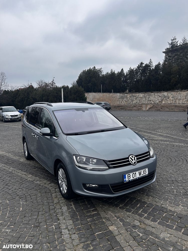 Volkswagen Sharan 2.0 TDI DSG BlueMotion Technology Comfortline - 2