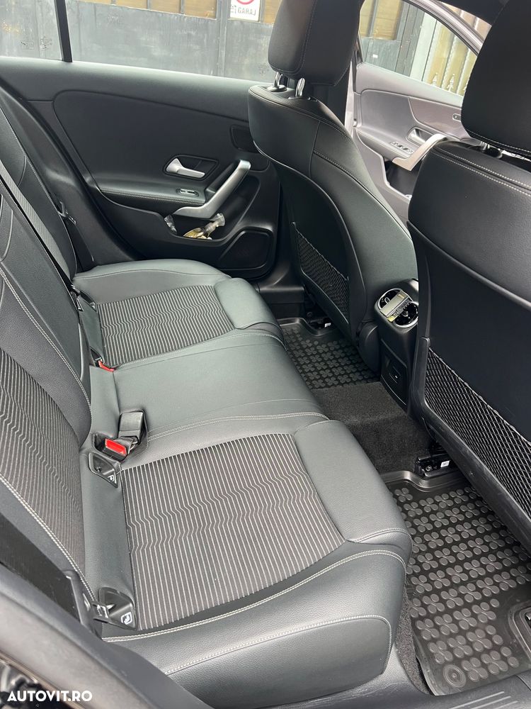 Mercedes-Benz A 220 d Sedan 8G-DCT - 12