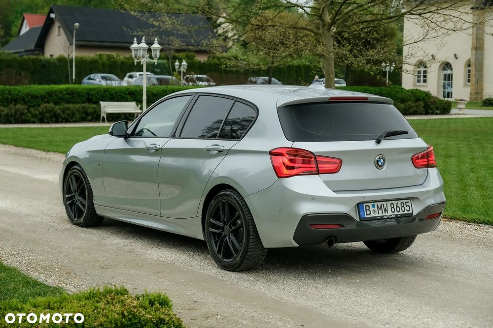 BMW Seria 1 120i M Sport - 8
