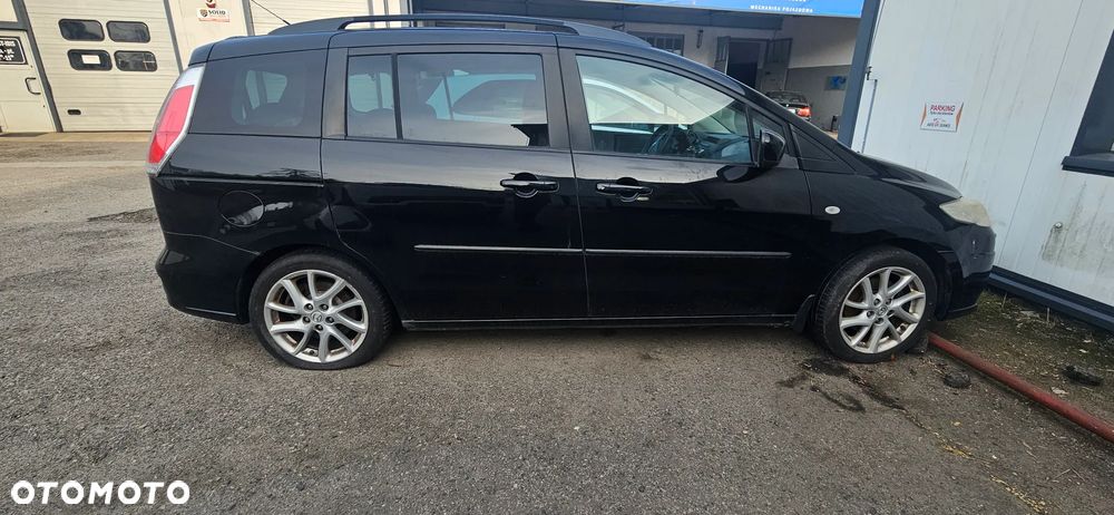 Mazda 5 2.0 Exclusive + - 26