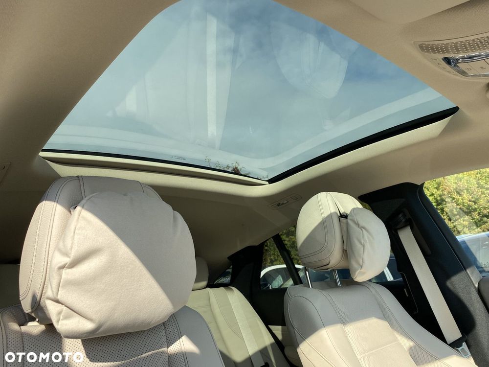 Mercedes-Benz GLE - 28