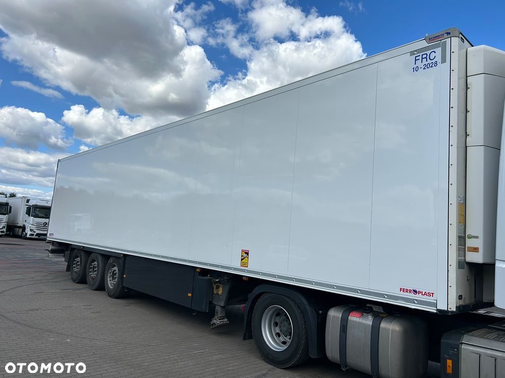 Schmitz Cargobull - 1