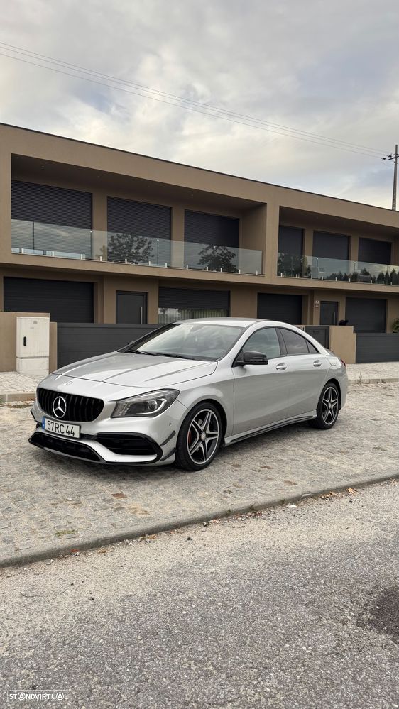 Mercedes-Benz CLA 180 - 2