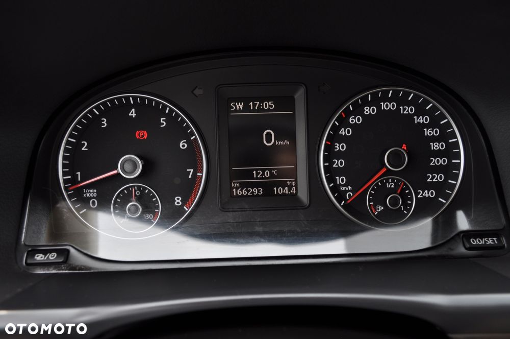 Volkswagen Touran 1.4 TSI United - 23