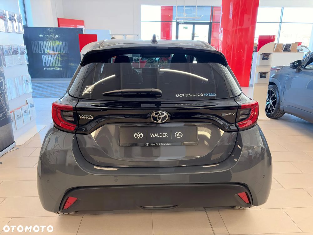 Toyota Yaris - 2