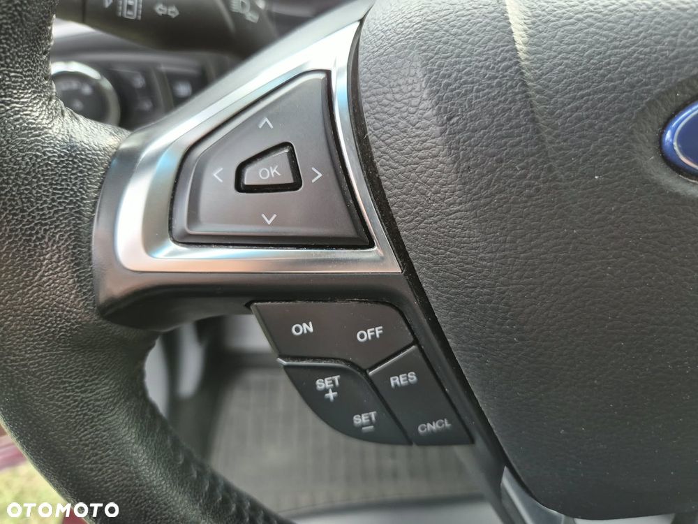 Ford Edge - 17
