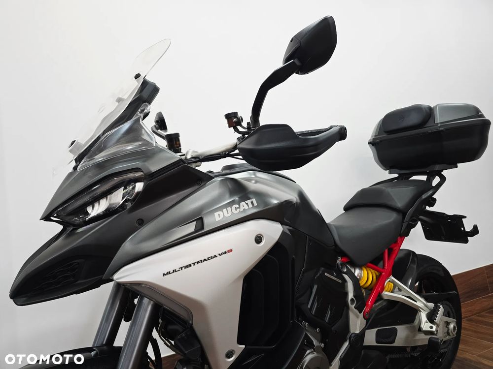 Ducati Multistrada - 16