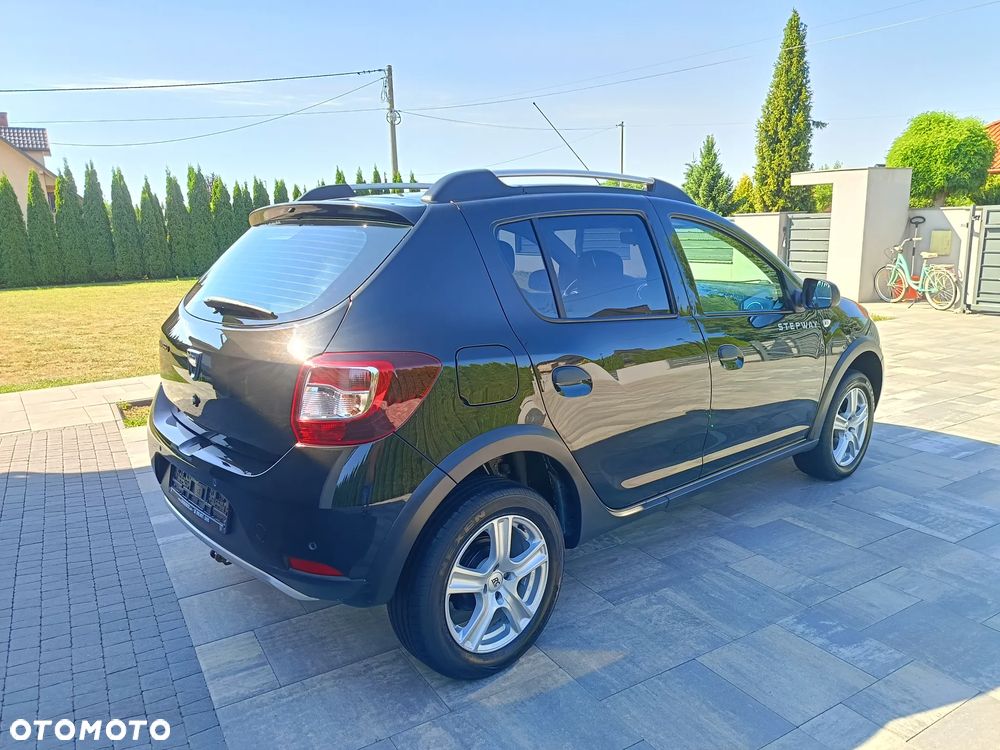 Dacia Sandero TCe 90 Celebration - 8